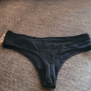 SKIMS Black Bikini Bottom BRAND NEW